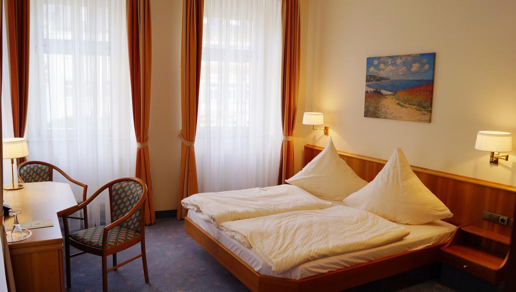 Hotel Goldener Loewe Waldheim Номер фото