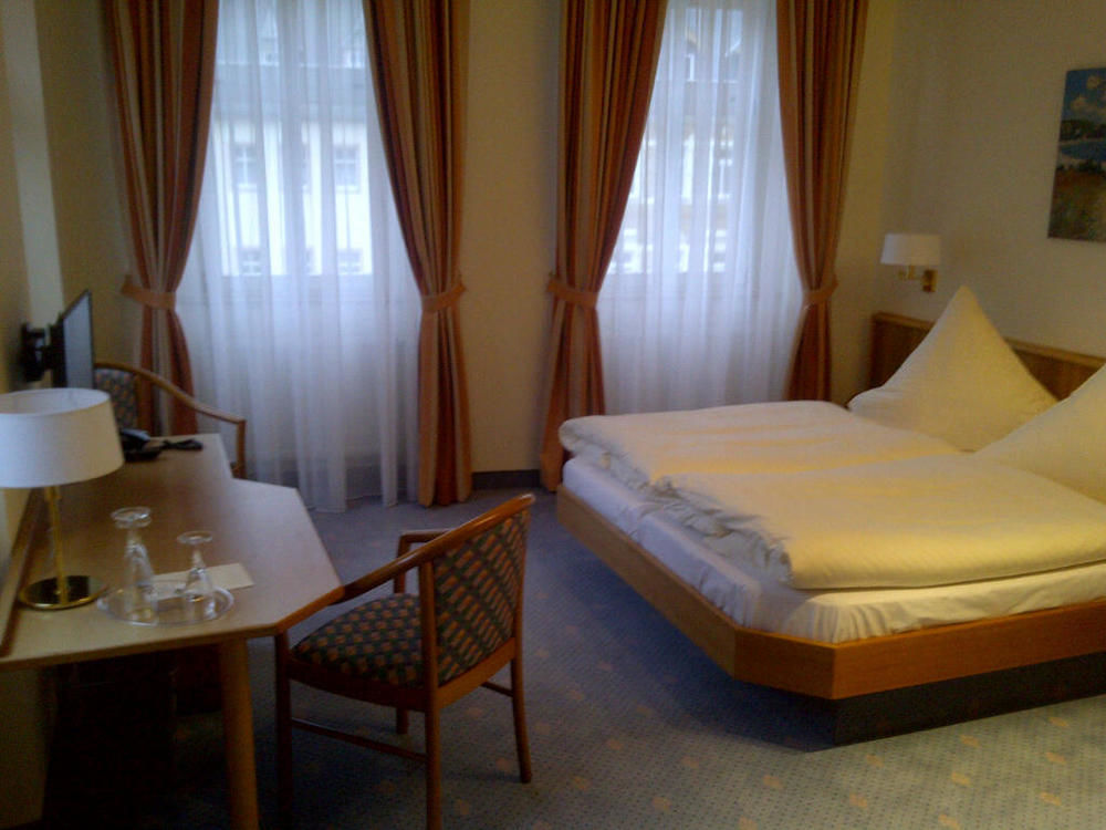 Hotel Goldener Loewe Waldheim Екстер'єр фото